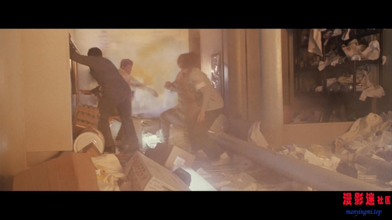 [新海神号].Poseidon.2006.BluRay.720p.x264.AC3.2Audios-CMCT.mkv_20211030_204704285.jpg