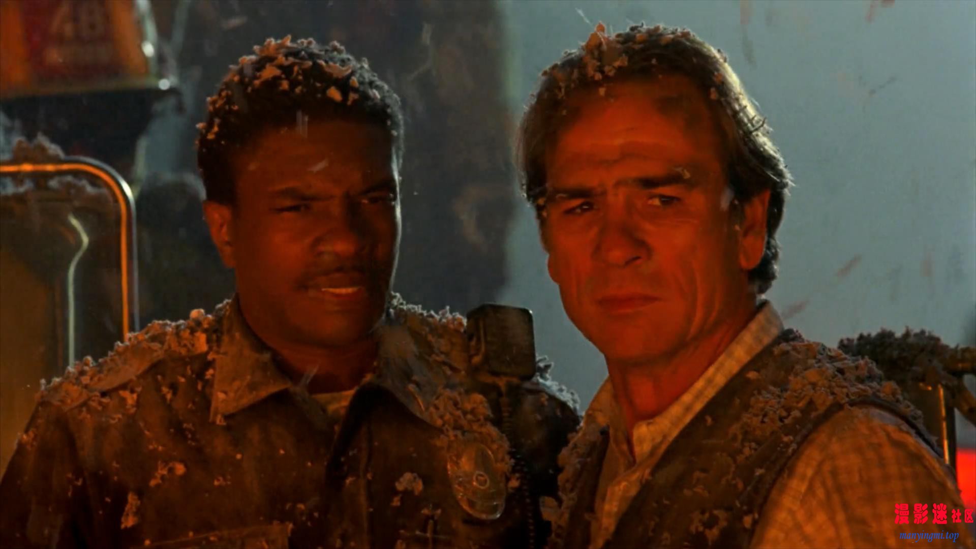 活火熔城.Volcano.1997.1080p.BluRay.H264.AAC-RARBG.mkv_20211030_210802185.jpg